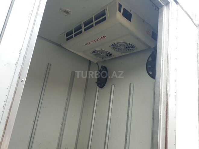 Hyundai H 100 2011, 299,800 km - 2.7 l - Bakı