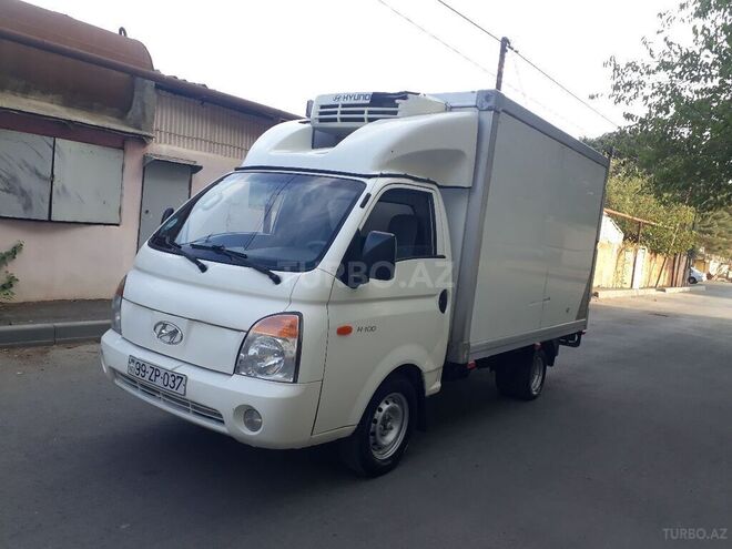 Hyundai H 100 2011, 299,800 km - 2.7 l - Bakı