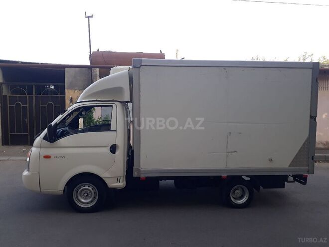 Hyundai H 100 2011, 299,800 km - 2.7 l - Bakı