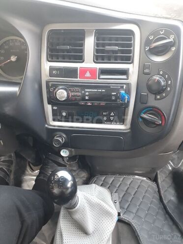 Hyundai H 100 2011, 299,800 km - 2.7 l - Bakı