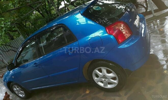 Toyota Corolla 2006, 174,500 km - 1.4 л - Bakı