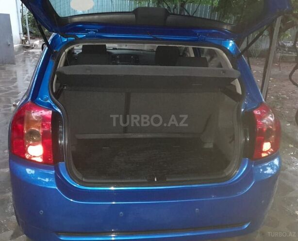 Toyota Corolla 2006, 174,500 km - 1.4 л - Bakı