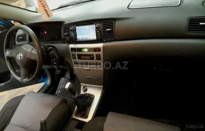 Toyota Corolla 2006, 174,500 km - 1.4 л - Bakı