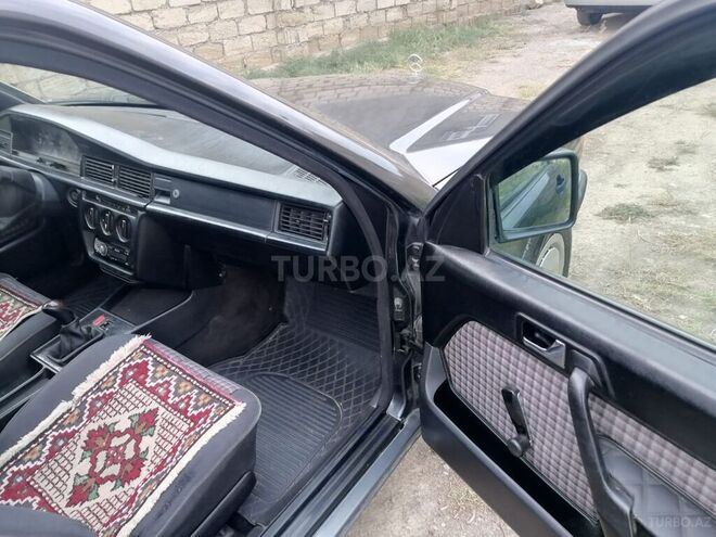 Mercedes 190 1990, 32,500 km - 2.0 л - Bakı