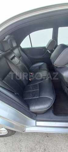 Mercedes E 220 2001, 500,000 km - 2.2 l - Bakı