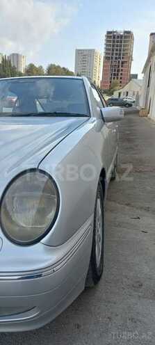Mercedes E 220 2001, 500,000 km - 2.2 l - Bakı