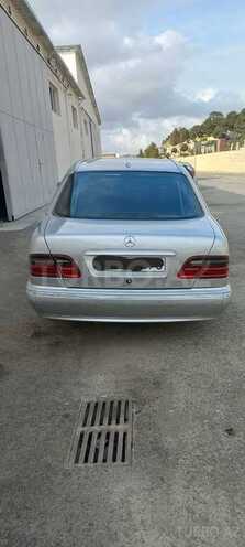 Mercedes E 220 2001, 500,000 km - 2.2 l - Bakı