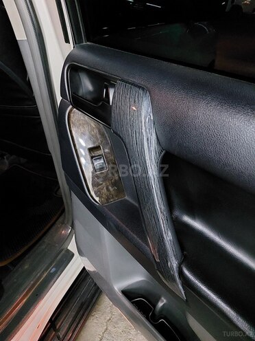 Toyota Prado 2010, 168,000 km - 2.7 л - Gəncə