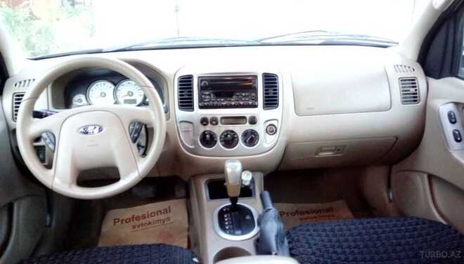 Ford Escape 2006, 218,000 km - 3.0 l - Bakı