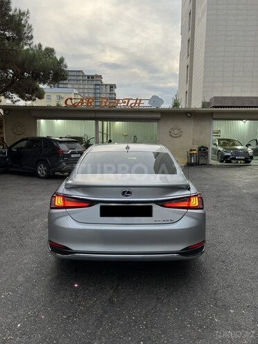 Lexus ES 300h 2021, 16,000 km - 2.5 l - Bakı