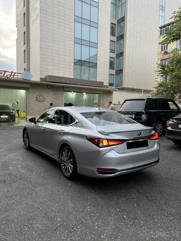 Lexus ES 300h 2021, 16,000 km - 2.5 l - Bakı