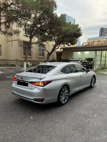 Lexus ES 300h 2021, 16,000 km - 2.5 l - Bakı