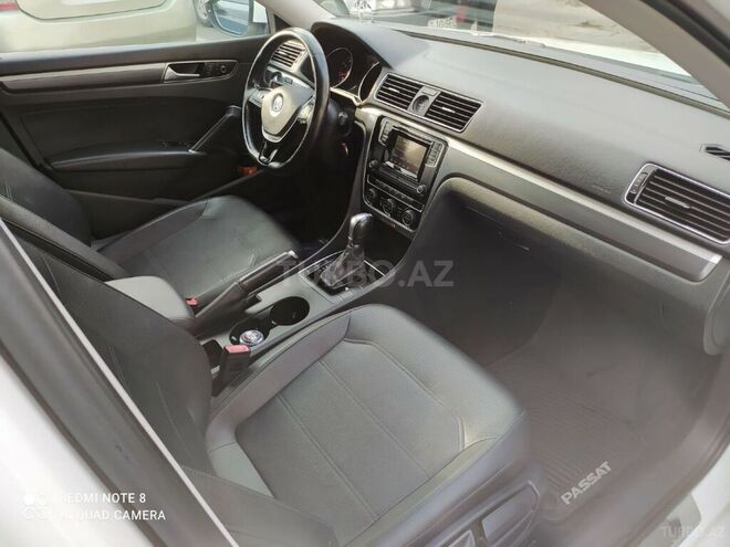 Volkswagen Passat 2016, 57,500 km - 1.8 л - Bakı