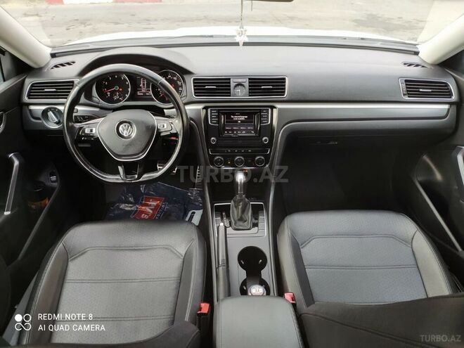 Volkswagen Passat 2016, 57,500 km - 1.8 л - Bakı