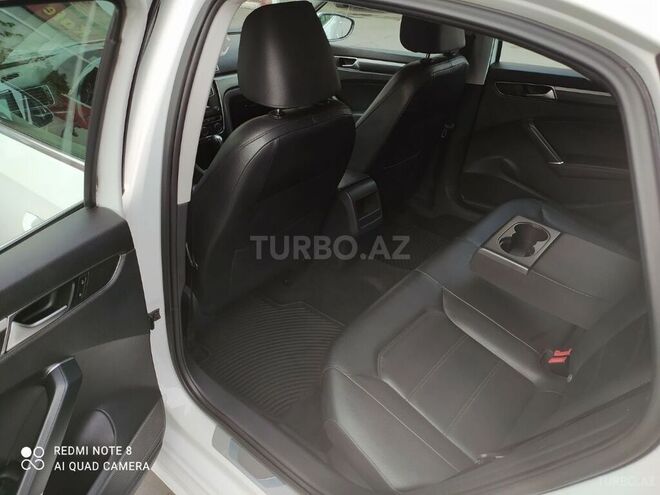 Volkswagen Passat 2016, 57,500 km - 1.8 л - Bakı