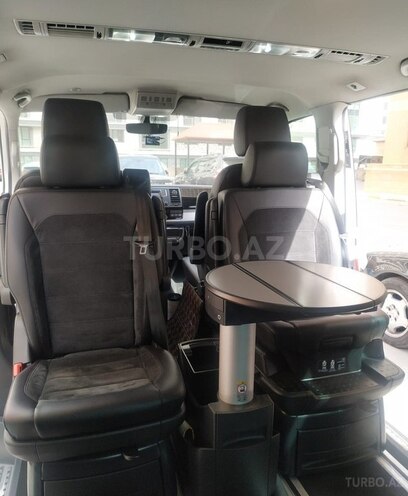 Volkswagen Multivan 2017, 99,850 km - 2.0 л - Bakı