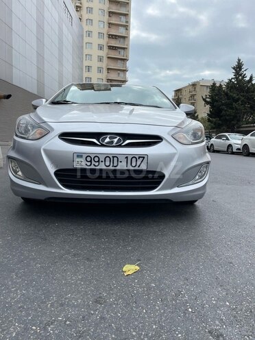 Hyundai Accent 2014, 176,495 km - 1.6 l - Bakı