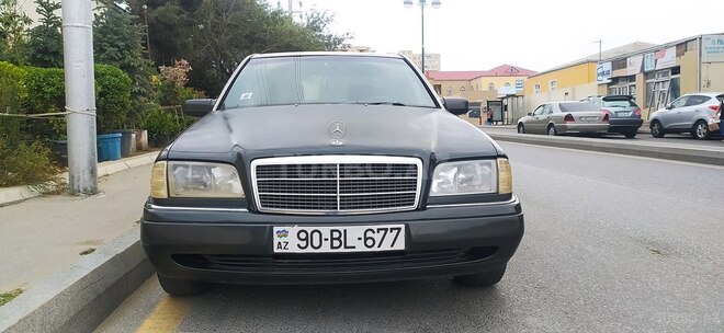 Mercedes C 180 1997, 250,000 km - 1.8 l - Bakı