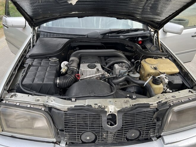 Mercedes C 220 1994, 525,421 km - 2.2 l - Bakı