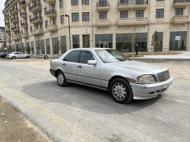 Mercedes C 220 1994, 525,421 km - 2.2 l - Bakı