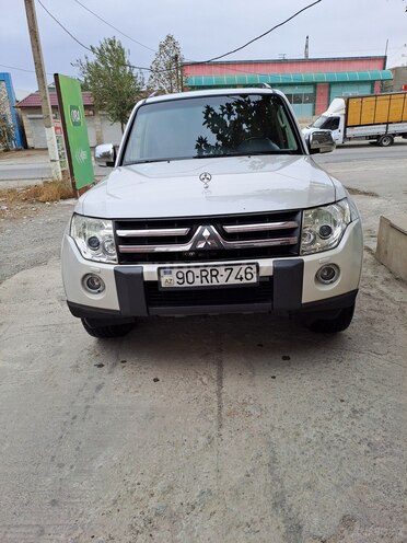 Mitsubishi Pajero 2008, 293,000 km - 3.0 l - Şamaxı