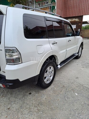 Mitsubishi Pajero 2008, 293,000 km - 3.0 l - Şamaxı
