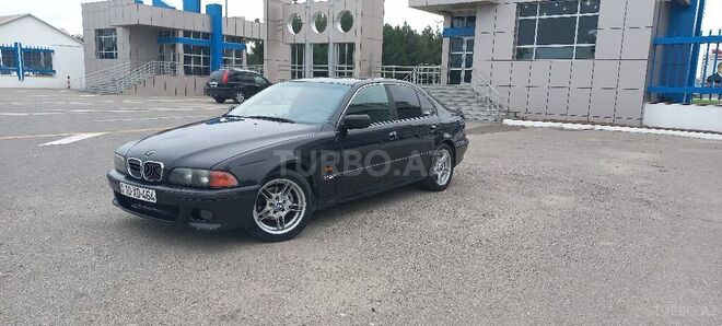 BMW 528 1995, 300,000 km - 2.8 l - Sumqayıt