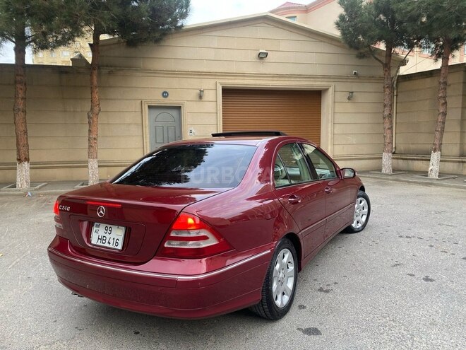 Mercedes C 240 2004, 269,000 km - 2.6 l - Bakı