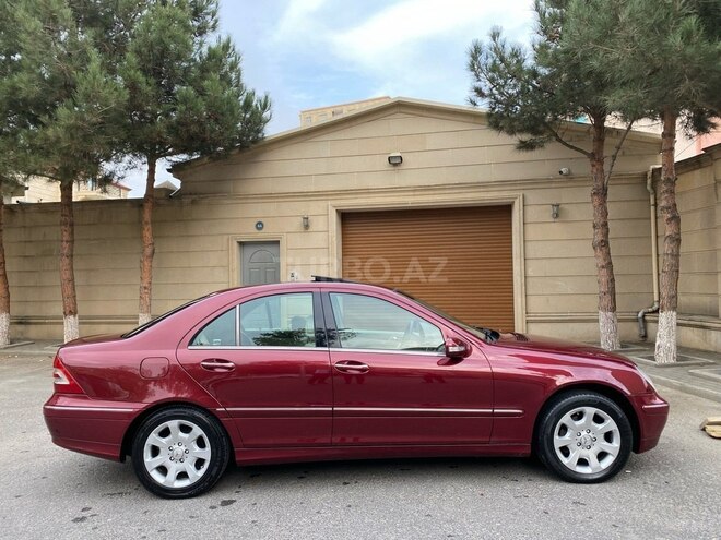 Mercedes C 240 2004, 269,000 km - 2.6 l - Bakı