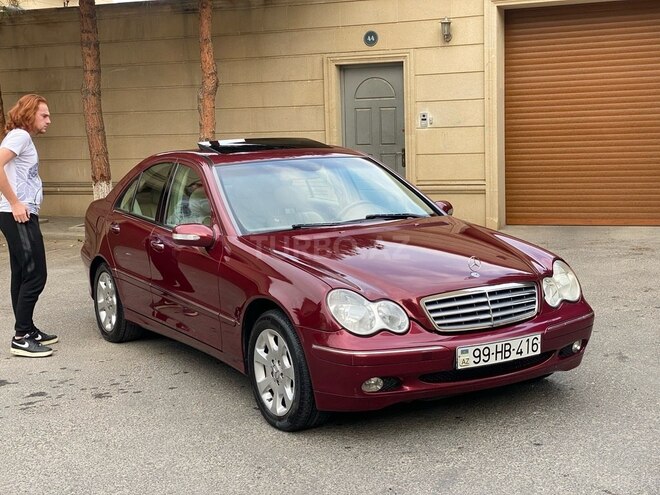 Mercedes C 240 2004, 269,000 km - 2.6 l - Bakı