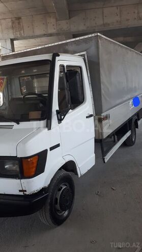 Mercedes 410 D 1995, 43,004 km - 2.9 л - Bakı