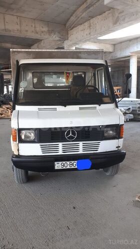 Mercedes 410 D 1995, 43,004 km - 2.9 л - Bakı