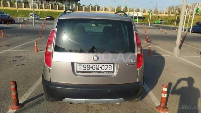 Skoda Roomster 2006, 100,000 km - 1.6 л - Bakı