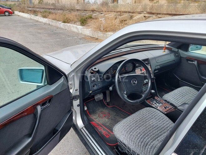 Mercedes C 200 1995, 380,000 km - 2.0 l - Bakı