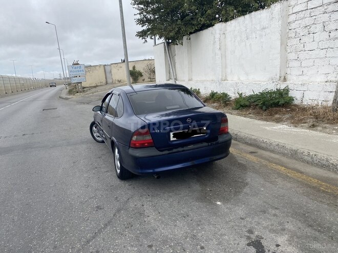 Opel Vectra 1997, 285,000 km - 1.6 l - Bakı