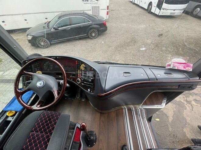 Mercedes  2005, 200,000 km - 12.0 l - Bakı