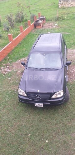 Mercedes ML 320 1999, 380,000 km - 3.2 l - Şamaxı