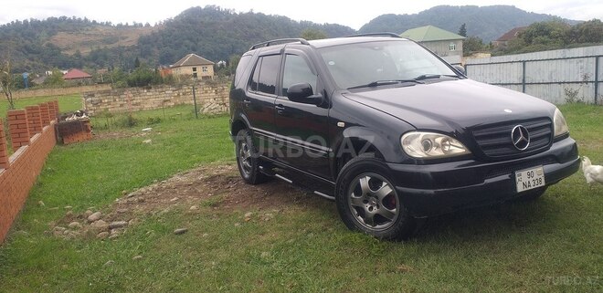 Mercedes ML 320 1999, 380,000 km - 3.2 l - Şamaxı
