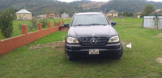 Mercedes ML 320 1999, 380,000 km - 3.2 l - Şamaxı