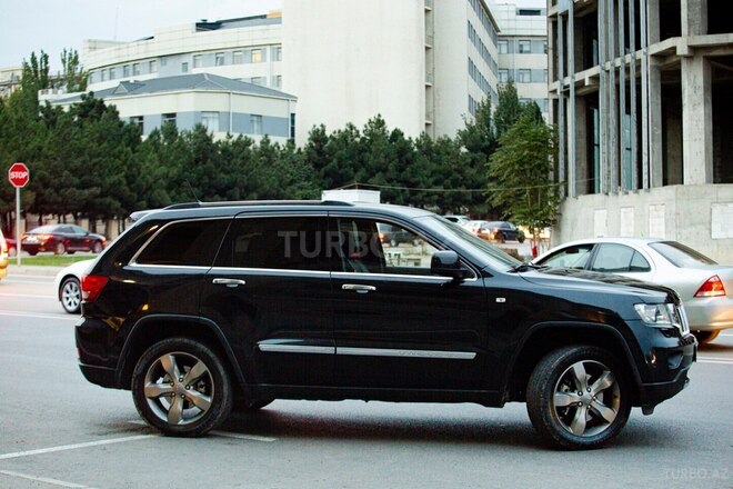 Jeep Grand Cherokee 2011, 220,000 km - 3.6 l - Bakı