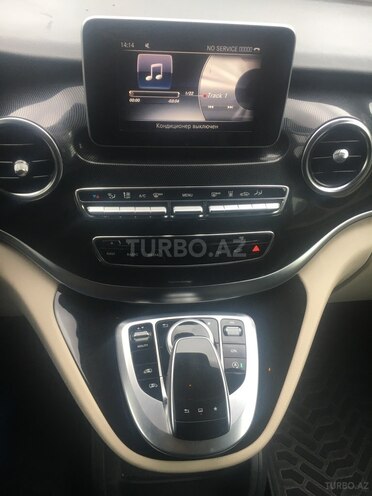 Mercedes V 220 2014, 250,000 km - 2.1 l - Bakı
