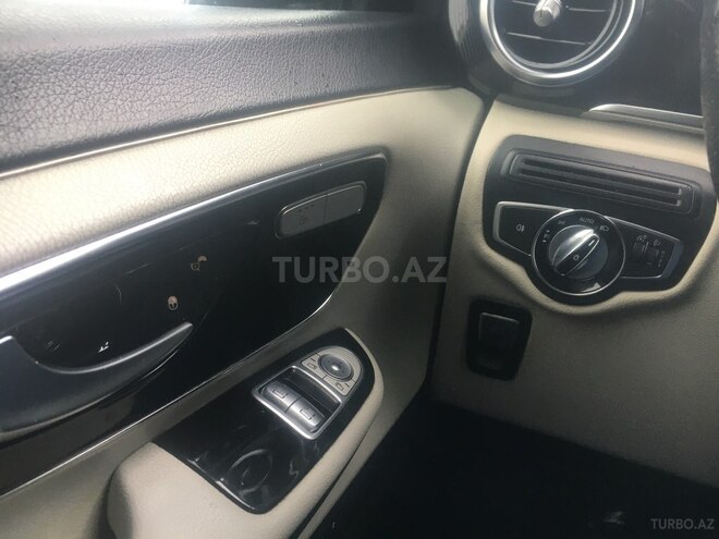 Mercedes V 220 2014, 250,000 km - 2.1 l - Bakı