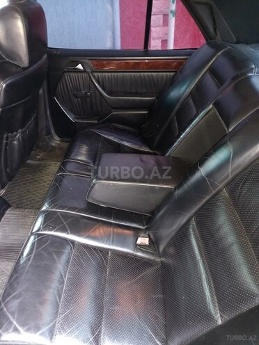 Mercedes E 250 1992, 476,682 km - 2.5 l - Bakı