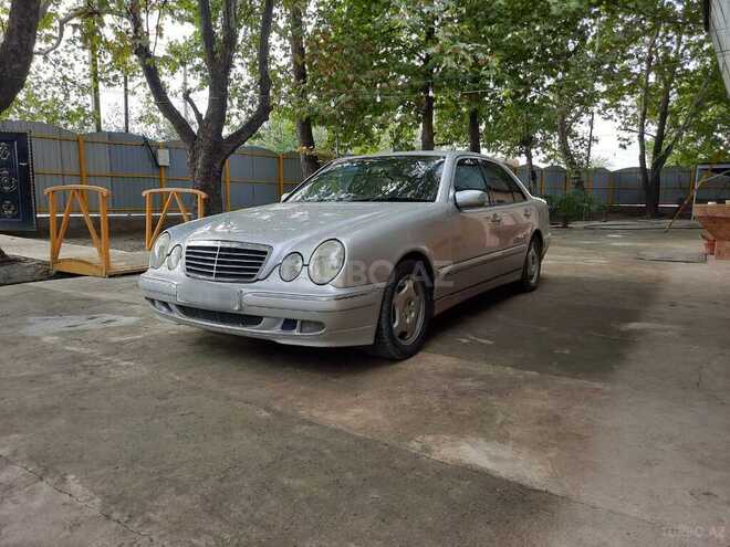 Mercedes E 240 1999, 270,000 km - 2.4 l - Şəmkir