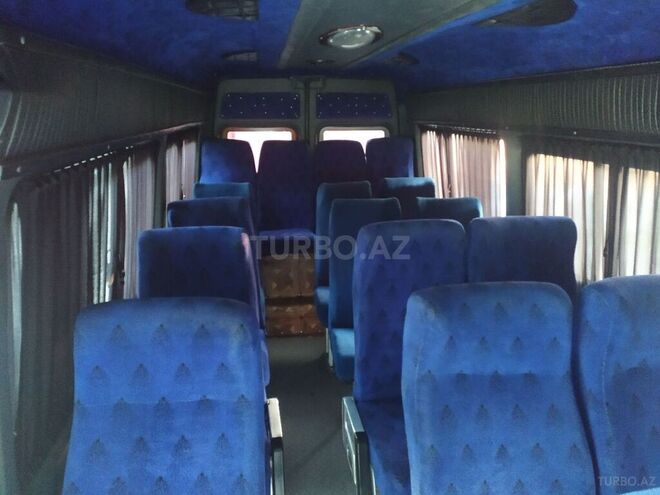 Mercedes Sprinter 413 2001, 650,000 km - 2.2 л - Bakı