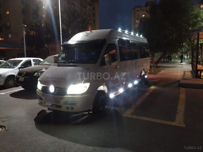 Mercedes Sprinter 413 2001, 650,000 km - 2.2 л - Bakı