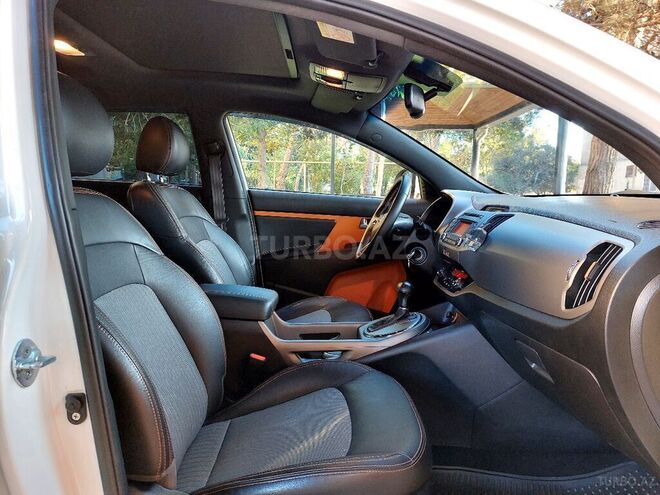 Kia Sportage 2014, 104,000 km - 2.0 l - Bakı