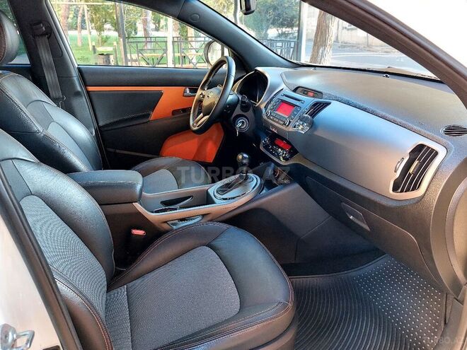 Kia Sportage 2014, 104,000 km - 2.0 l - Bakı