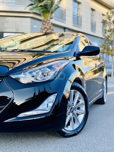 Hyundai Elantra 2015, 90,000 km - 1.8 l - Bakı