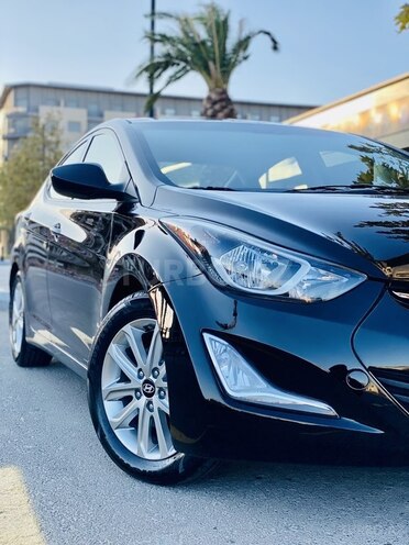 Hyundai Elantra 2015, 90,000 km - 1.8 l - Bakı